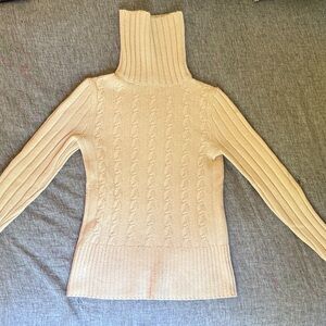 Elegant Cream J Crew Turtleneck Sweater